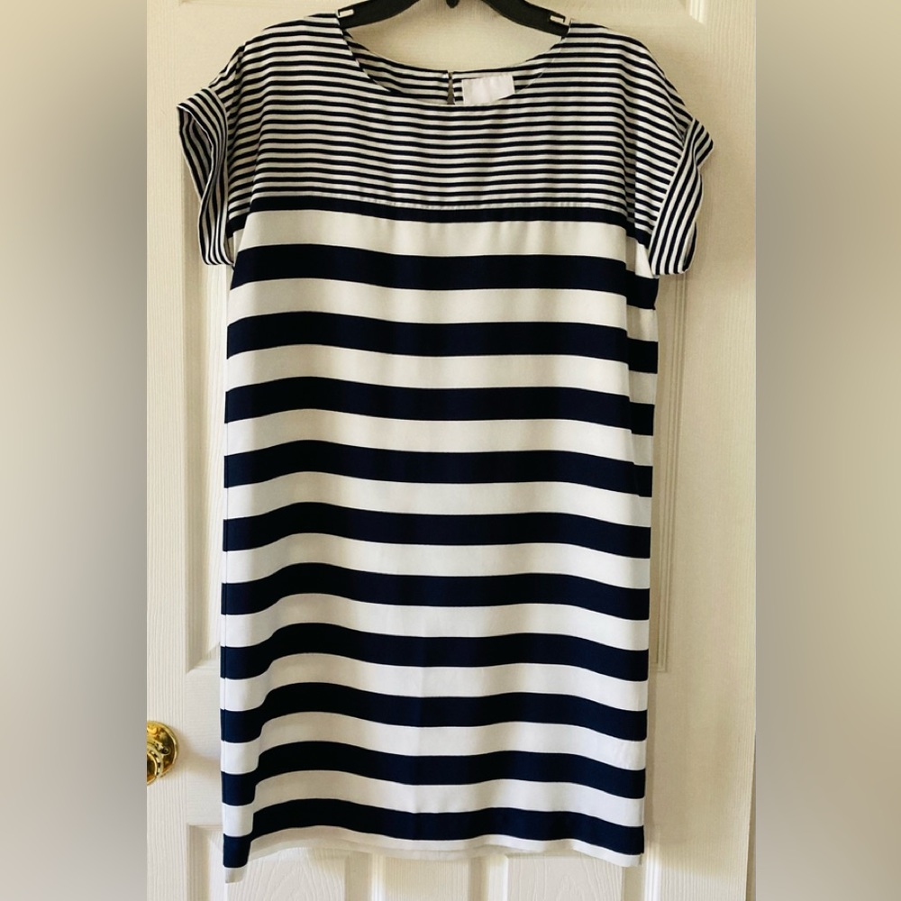 Dalia collection Womens dress. Size 6.